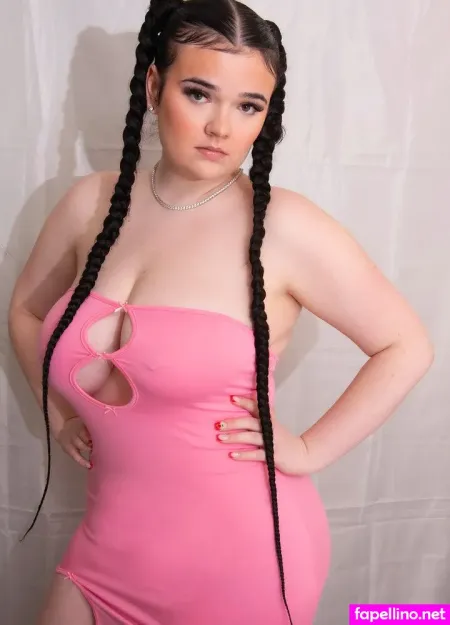 Katieexo134 OnlyFans Thumbnail #mZlOBgrgRl