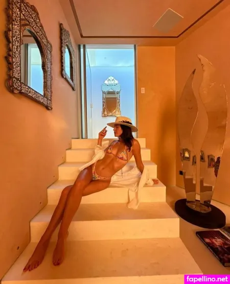 Katieflood OnlyFans Thumbnail #cQwUmt9s6r