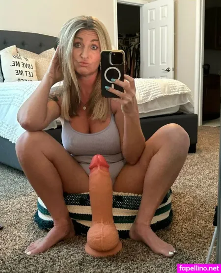 Katiekampbell OnlyFans Thumbnail #C8LDvQDKsU