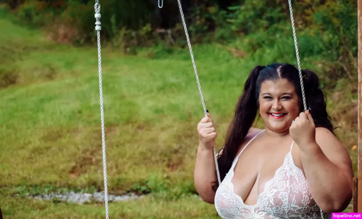 Katiekatbar OnlyFans Thumbnail #qM0eGTZvhK