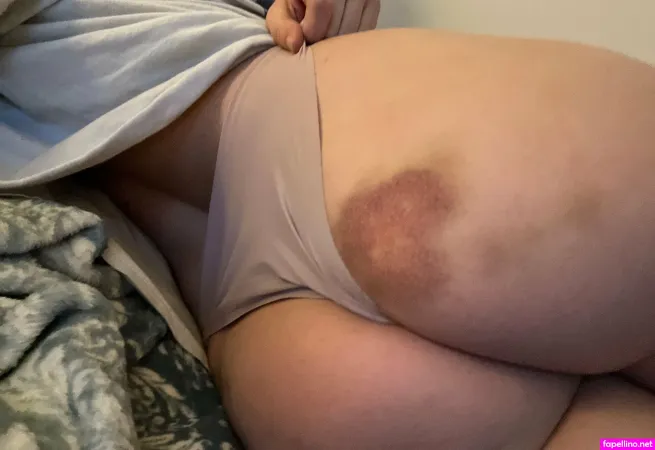 Katiekinz1008 OnlyFans Thumbnail #z7PFFyws2J