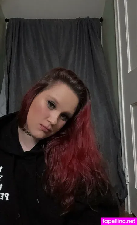 Katiemayhem666 OnlyFans Thumbnail #5pbaP9E7q4