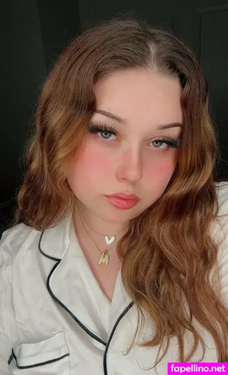 Katiemyellerr OnlyFans Thumbnail #ciIrMzRZ9q