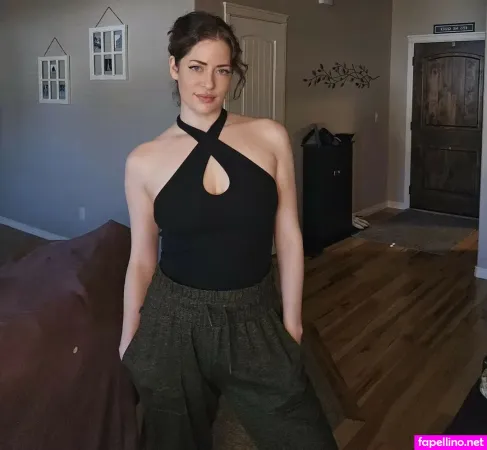 Katiepetersplays OnlyFans Thumbnail #Utn8sKBNfw