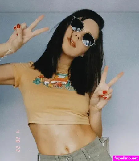 Katieplaysstuff OnlyFans Thumbnail #UjdpgzLPBn