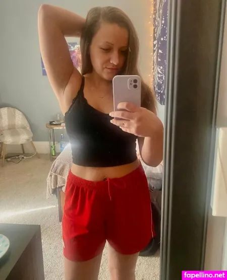 Katiequeenxo OnlyFans Thumbnail #NvdGa0GNWS