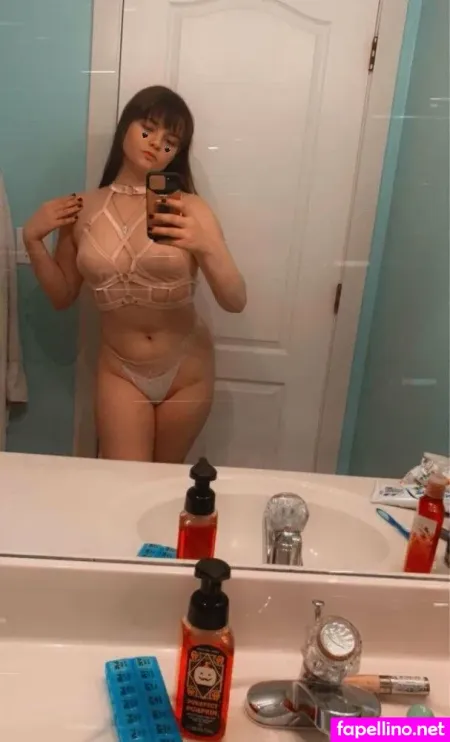 Katietheinnocent OnlyFans Thumbnail #56atMhv0JR