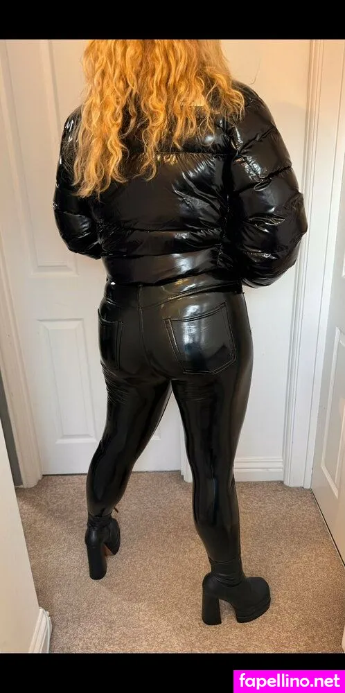 katie.taylor.leather, katietleather Nude Leaked OnlyFans Photo #Kjr1lx6fBx