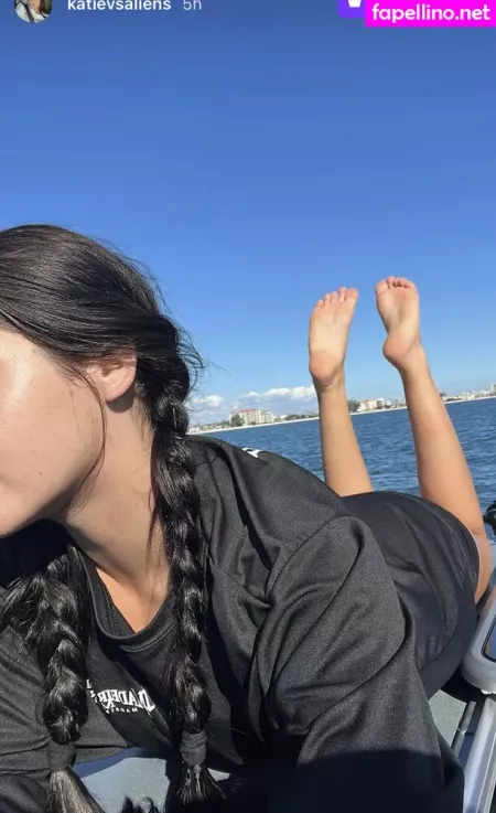 Katievsaliens OnlyFans Thumbnail #sDjZSX0oTN