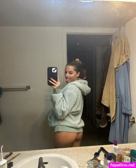 Katilinaa OnlyFans Thumbnail #h1mh6p3w7g