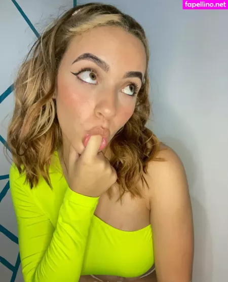 Katilove0 OnlyFans Thumbnail #D7hLbBuyab