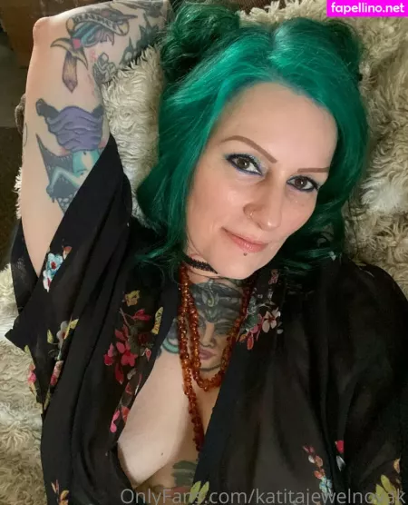 Katitajewelnovak OnlyFans Thumbnail #SdlfPM8EBX