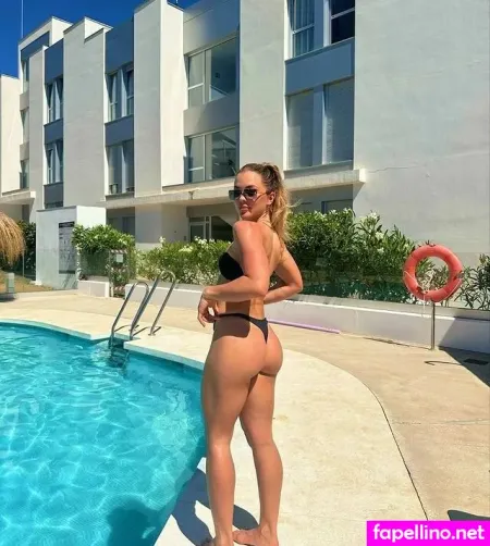 Katja Boesenberg OnlyFans Thumbnail #3RctNVi1xa