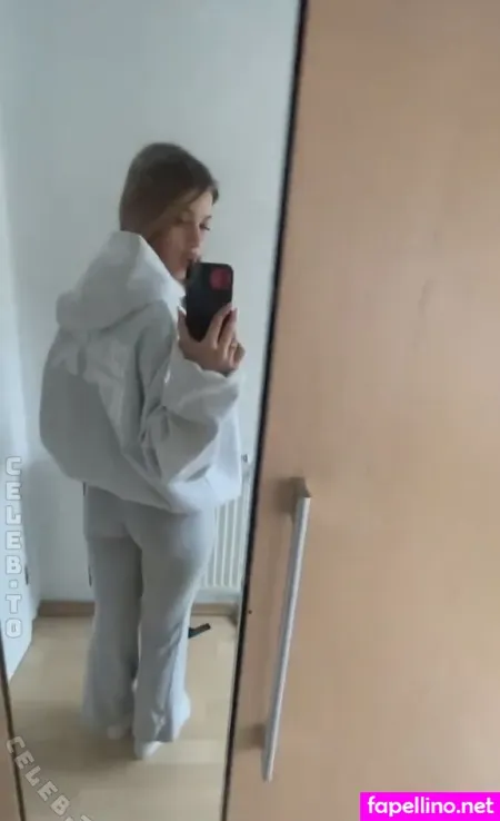 Katja Stz OnlyFans Thumbnail #3NX1aZ09Nt