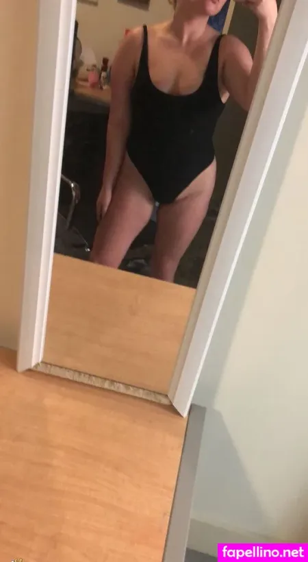 Katlyn Stanley OnlyFans Thumbnail #jGI2gfZax8