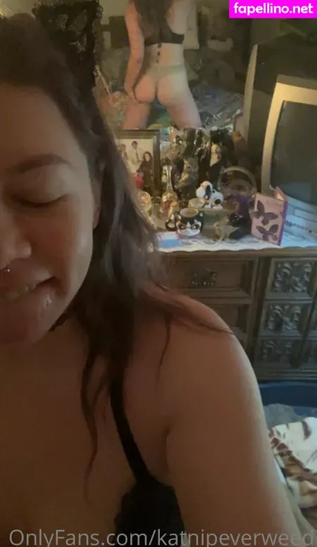 Katnipeverweed OnlyFans Thumbnail #gS07z7Ztid