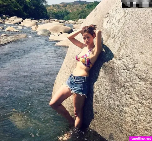 Katrin Hess OnlyFans Thumbnail #51f1SsCel0