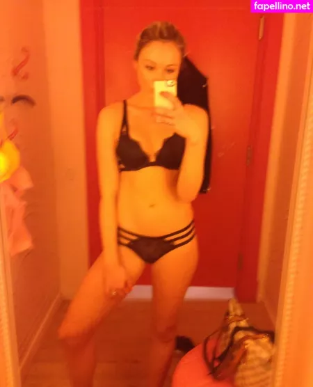 Katrina Bowden OnlyFans Thumbnail #0UNQXqBlmN