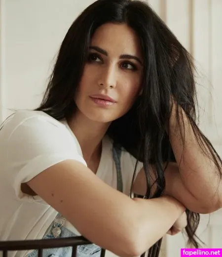 Katrina Kaif OnlyFans Thumbnail #AAatyEzeNu