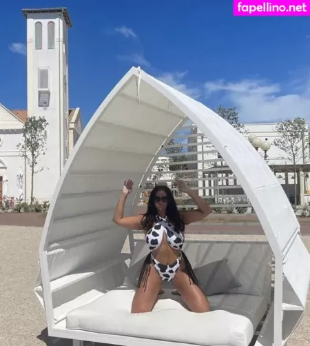 Katrina Louise Paul OnlyFans Thumbnail #8baMd9Wn7h
