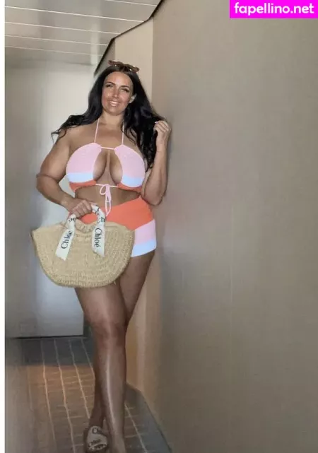 Katrina Louise Paul OnlyFans Thumbnail #CDFL9T7s5g