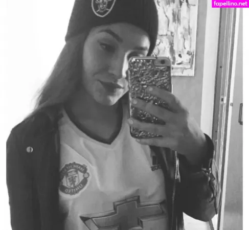 Katrina Maria OnlyFans Thumbnail #oltS8DlNoM