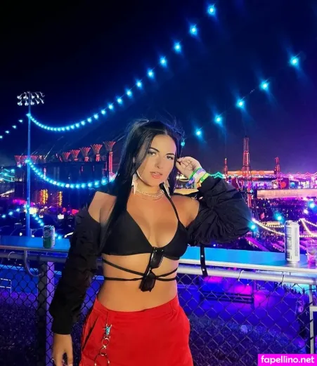 Katrina Stuart OnlyFans Thumbnail #5zPsBKaPL7