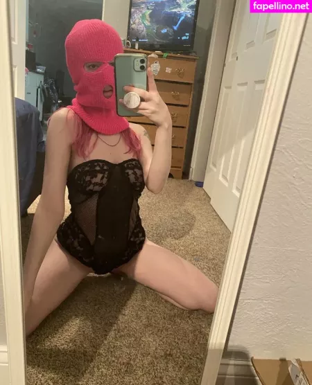 Katrinaa Greyy OnlyFans Thumbnail #oEWLmX8Ax9