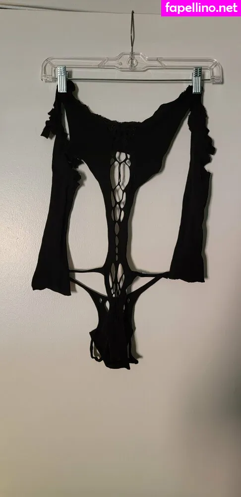 katrinajade, officialkatrina__jade__ Nude Leaked OnlyFans Photo #OQOP8t7Yhe