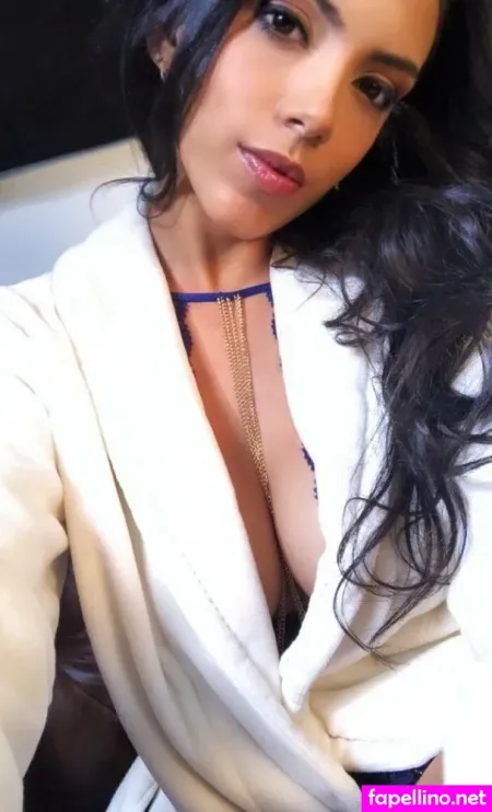 Katrinamorenofree OnlyFans Thumbnail #e9wDoIRGm6