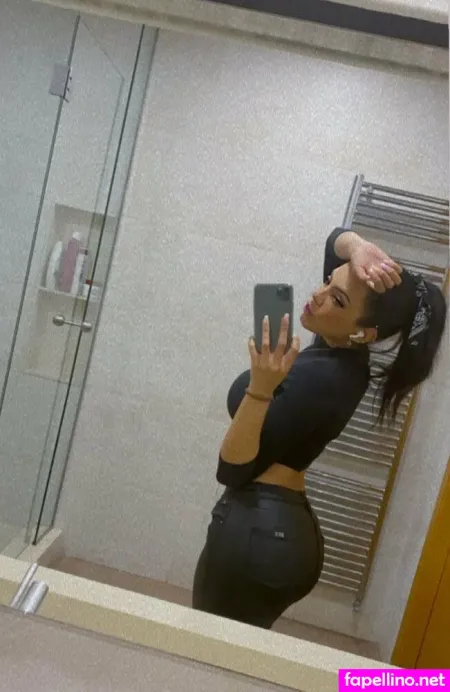 Katrinamorenofree OnlyFans Thumbnail #fgBfLwyGOl