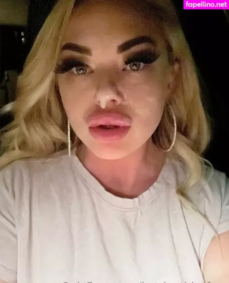 Katrinathiccfree OnlyFans Thumbnail #60C5dj97MJ