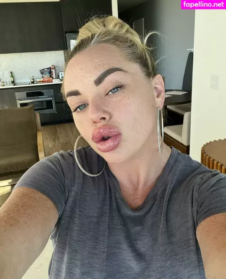 Katrinathiccfree OnlyFans Thumbnail #6nmYab5vvU