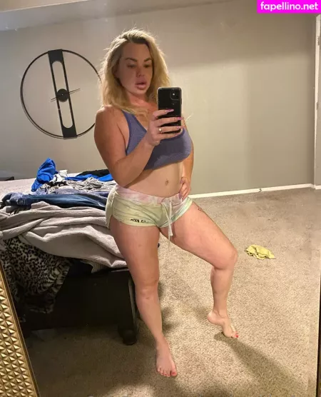 Katrinathiccfree OnlyFans Thumbnail #M1scoVmzwn