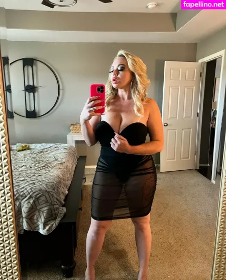 Katrinathiccfree OnlyFans Thumbnail #QGmLCCdrJ4