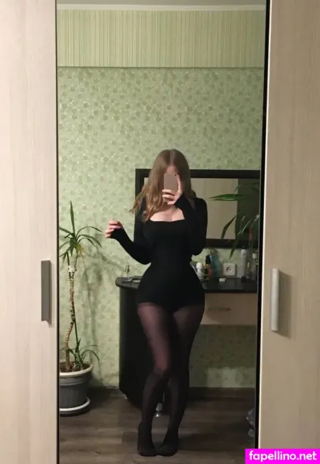 Katrlvinaa OnlyFans Thumbnail #L1hIJwRFzT