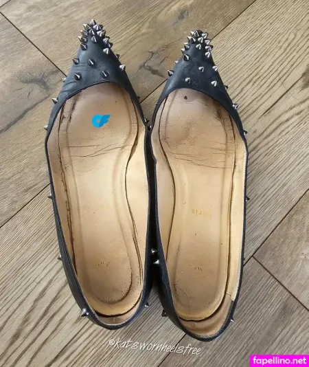 Katswornheelsfree OnlyFans Thumbnail #YIW8TOzgBX