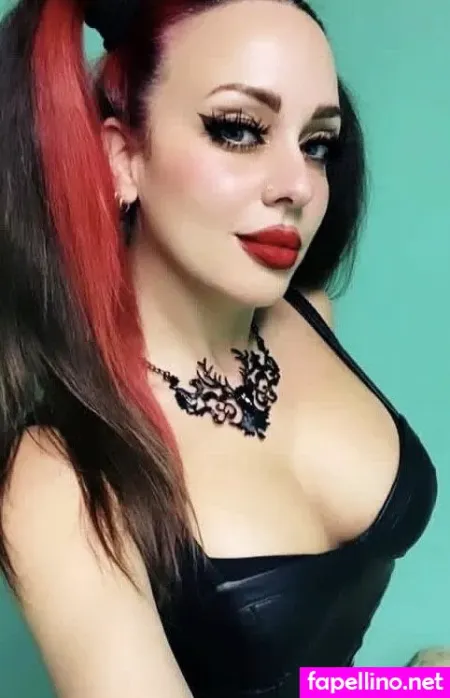 Katt Scarlett Main Profile Photo