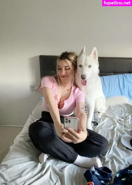 Katth OnlyFans Thumbnail #K4iDtAaE37