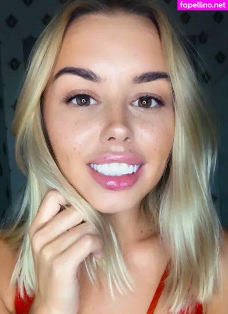 Kattrina OnlyFans Thumbnail #CbaIfoQNS8