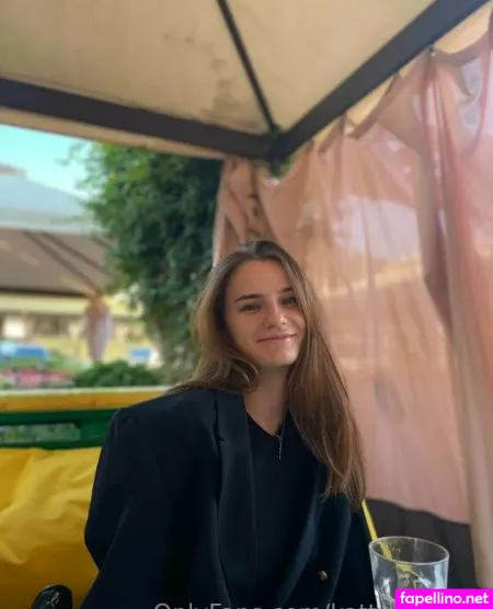 Kattyblack24 Main Profile Photo