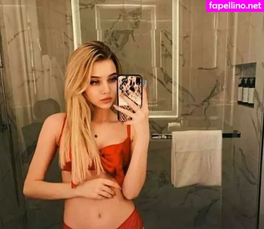 Katy Fox OnlyFans Thumbnail #D7hwaNsa6O