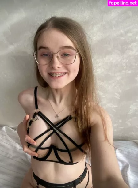 Katy Fox OnlyFans Thumbnail #sRPJh6slWy