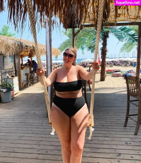 Katy Maughan OnlyFans Thumbnail #9EUjy7ZkBz