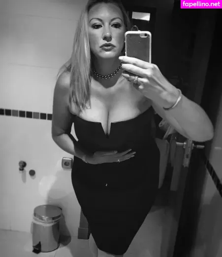 Katy Maughan OnlyFans Thumbnail #jWc0bQcmv4