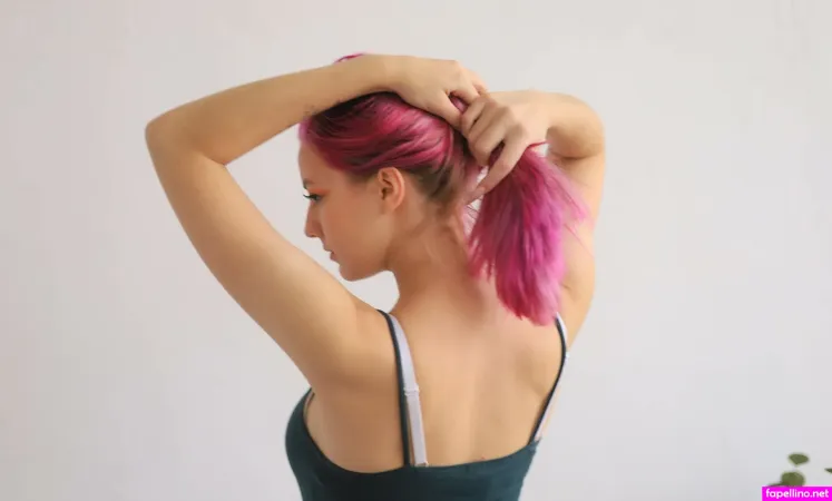 Katy May Violadean OnlyFans Thumbnail #AqiD1EDRde