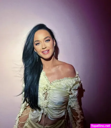 Katy Perry 1 OnlyFans Thumbnail #cnebv8aoPL