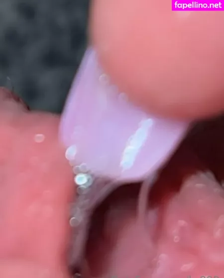 Katy Robertson OnlyFans Thumbnail #km7sIHXXec