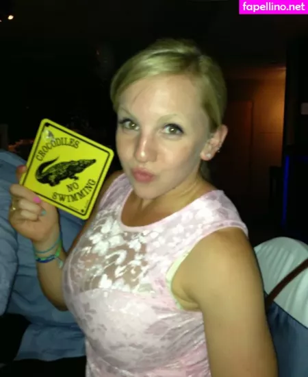 Katy Yardley OnlyFans Thumbnail #8IV7K6R8bp