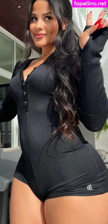 Katya Elise Henry OnlyFans Thumbnail #0PgIFZsAIf